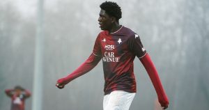 découvrez l'histoire de brian madjo et son parcours avec les lions indomptables, l'équipe nationale de football du cameroun. retour sur ses performances et moments forts en sélection.